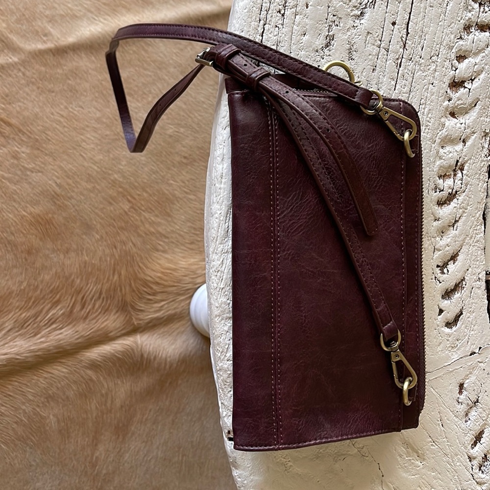 JOY SUSAN Crossbody
